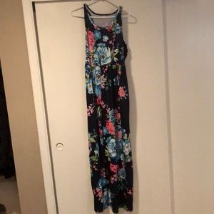 Navy Floral XL maxi dress. Never worn